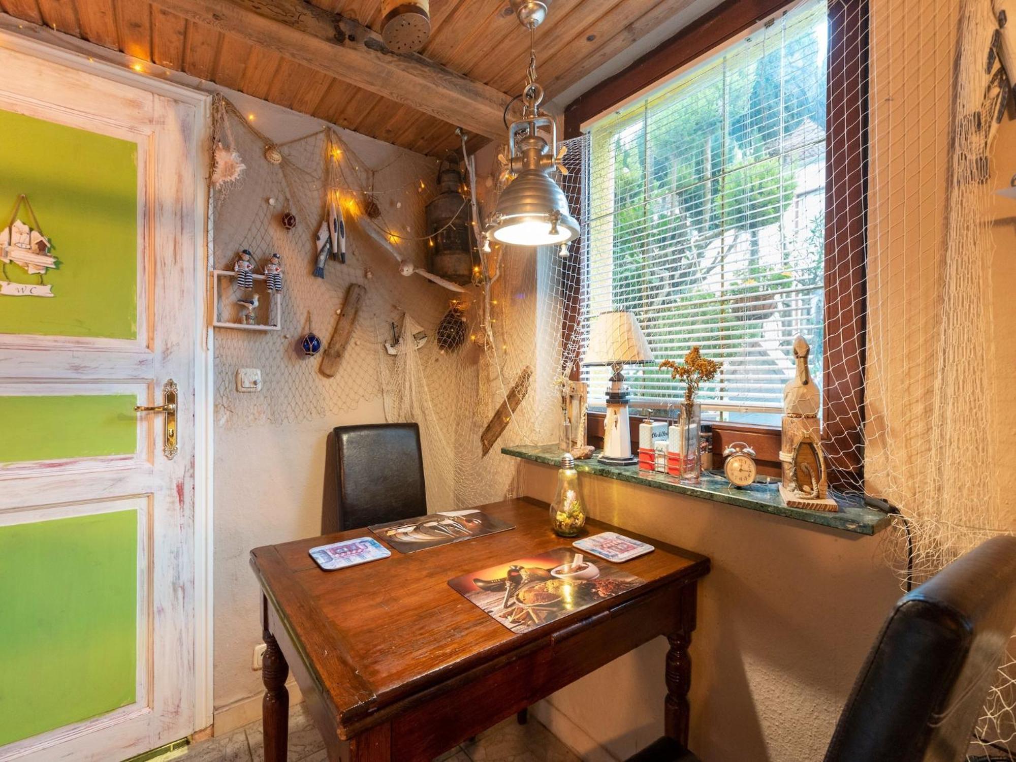 Comfortable Apartment In Wismar Mecklenburg With Fireplace Экстерьер фото